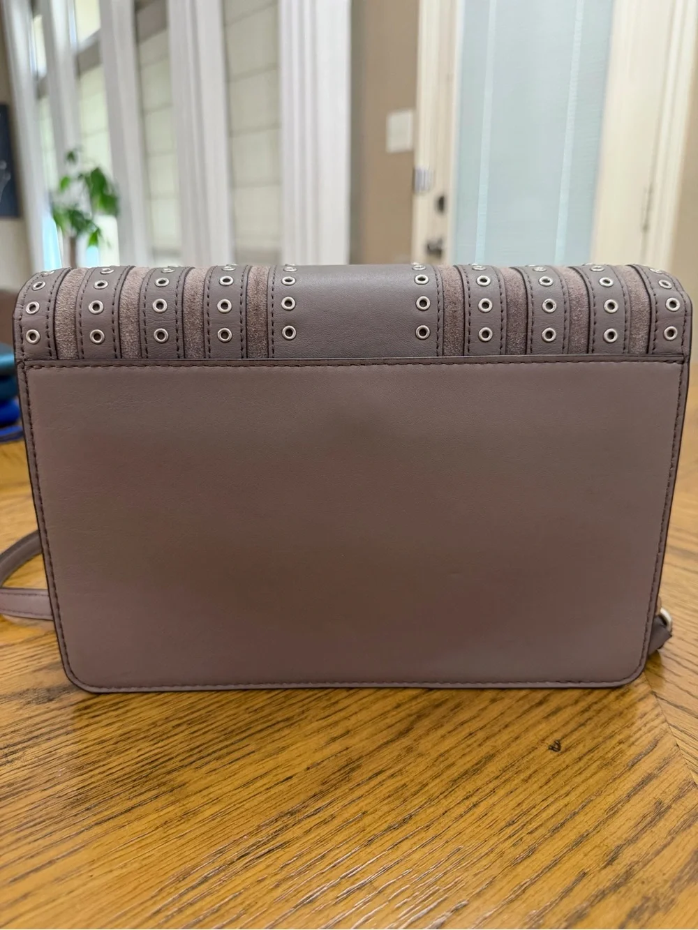 EUC Michael Kors Brooklyn Taupe Grommet Leather & Suede Shoulder Crossbody